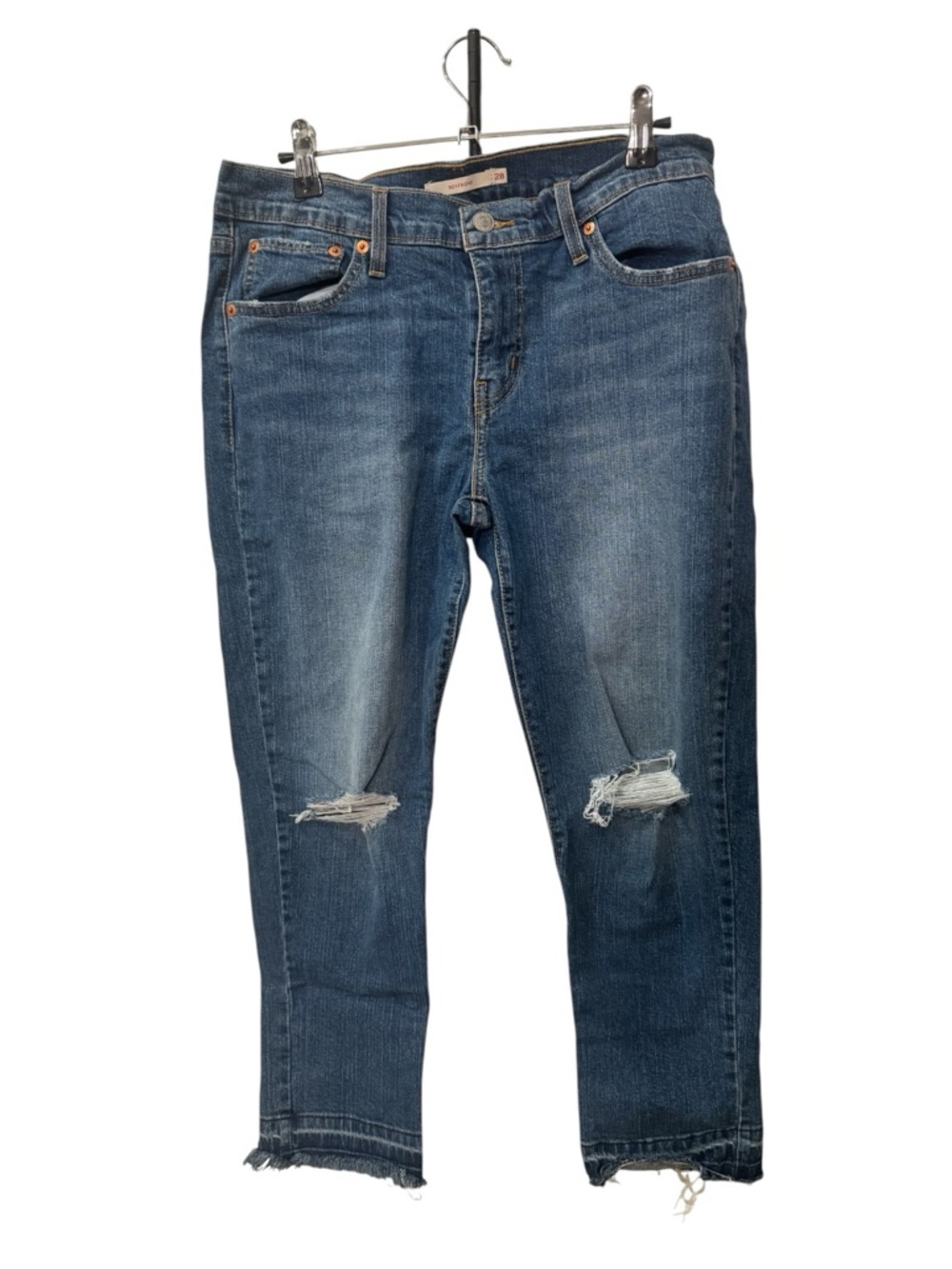 Levi's Boyfriend distressed women’s jeans with frayed hem size 28
